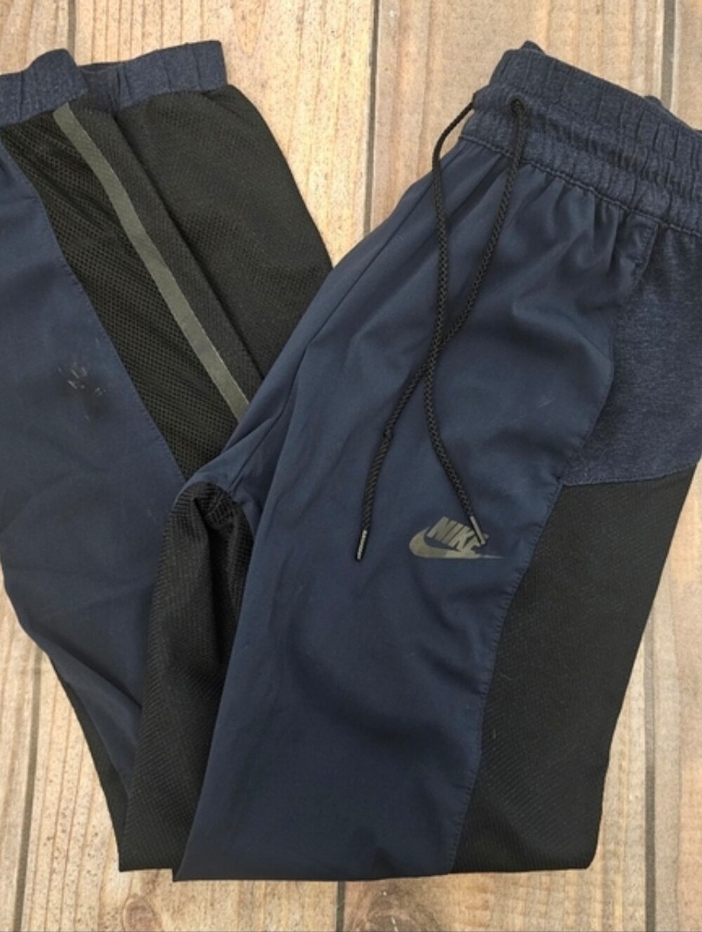 EUC Nike Navy/Black Pull-on Jogger Size XS